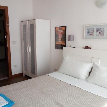 B & B Livia Oliva Venedik-Lido Dış mekan fotoğraf